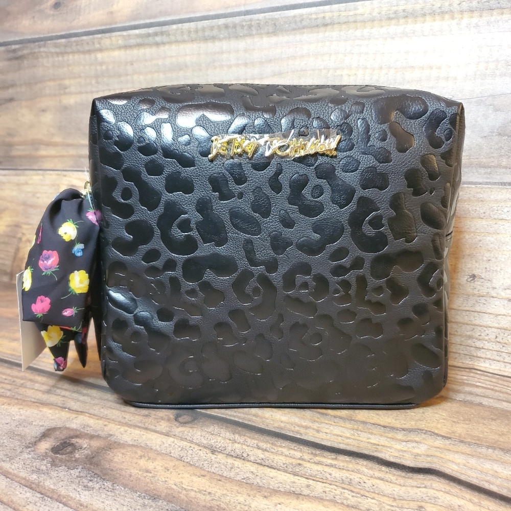 Betsey Johnson Large Makeup Travel Black Bag